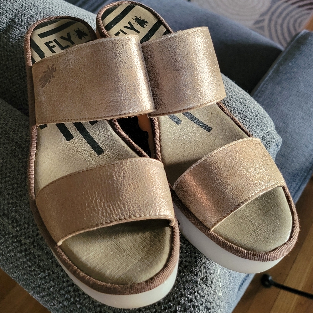 Fly London Besy Sandal 39 (US 9)